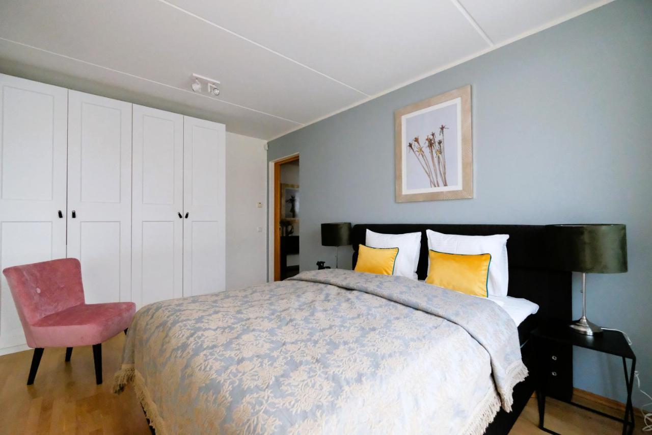 Tallinn City Apartments Roosikrantsi מראה חיצוני תמונה