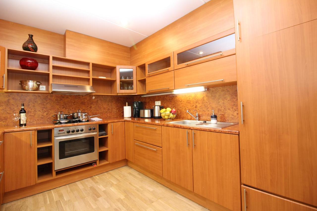 Tallinn City Apartments Roosikrantsi מראה חיצוני תמונה